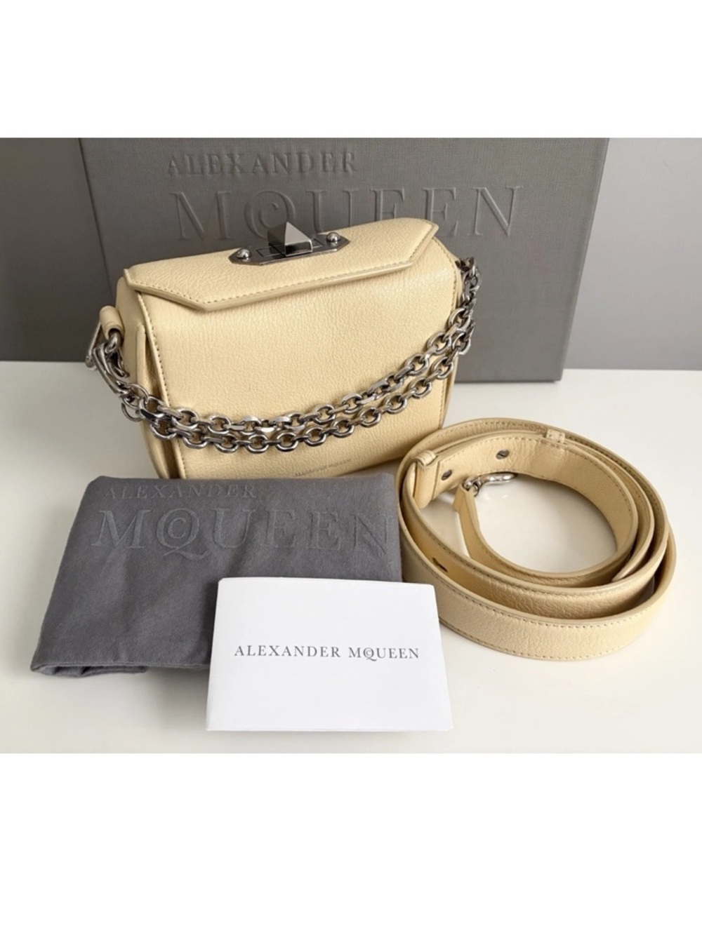 Alexander McQueen Box 16 Ivory Yellow White Leather Silver Chain Crossbody Bag